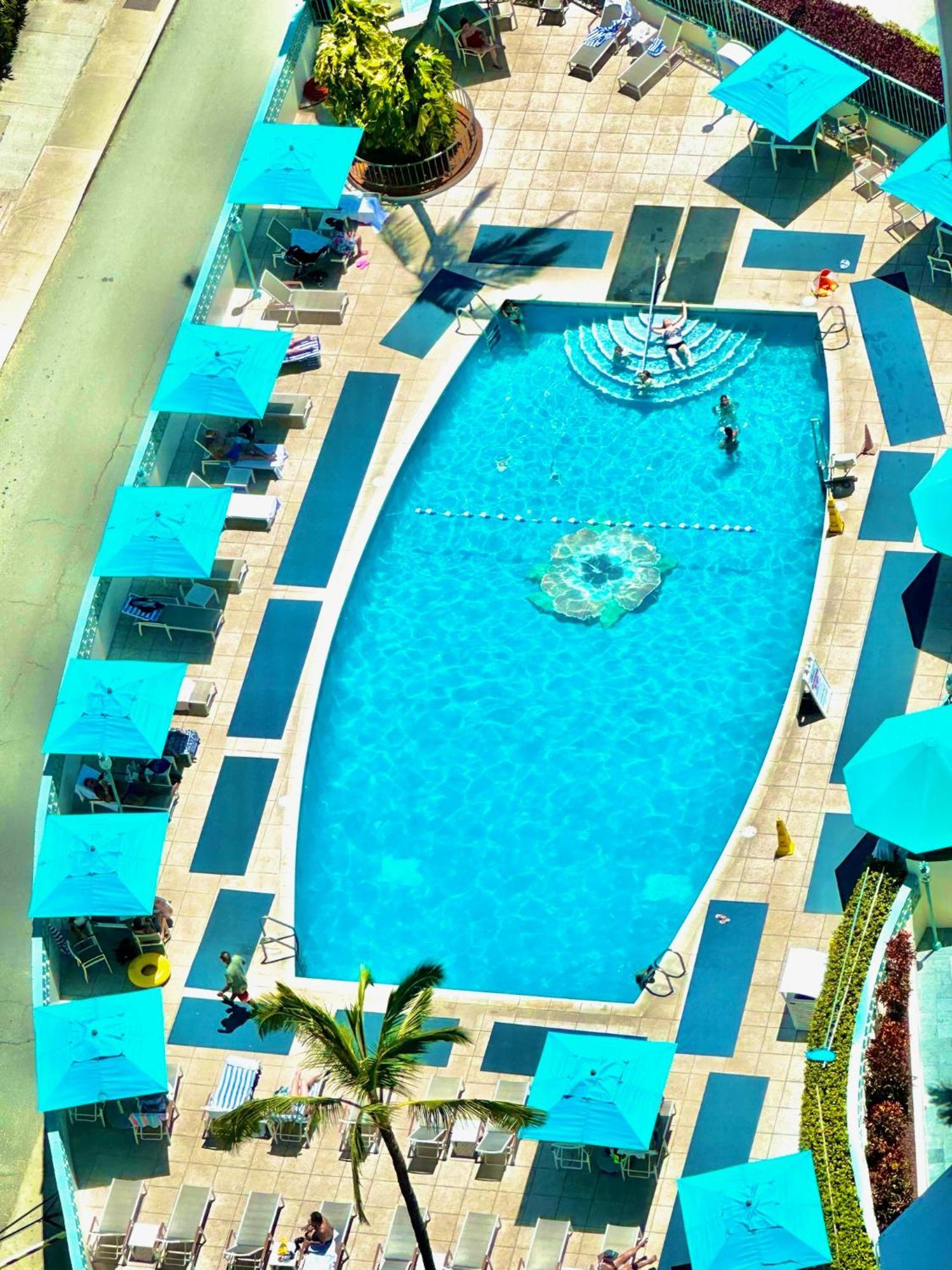 Waikiki Beach Experience! Luxury Oceanview Suite! Honolulu Exterior photo